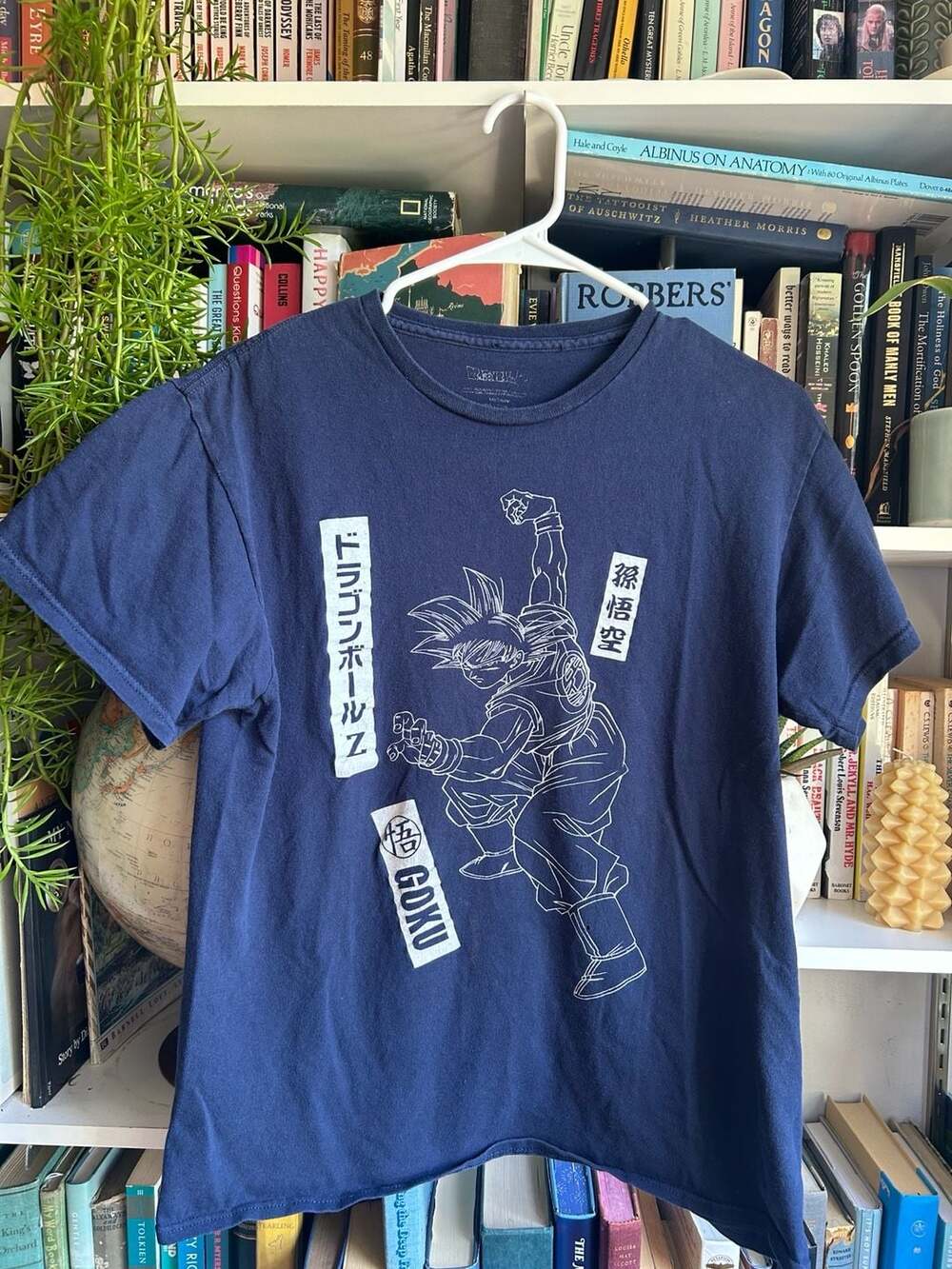 Dragon Ball Z Goku Fighting Stance Navy Blue T-Shirt Medium